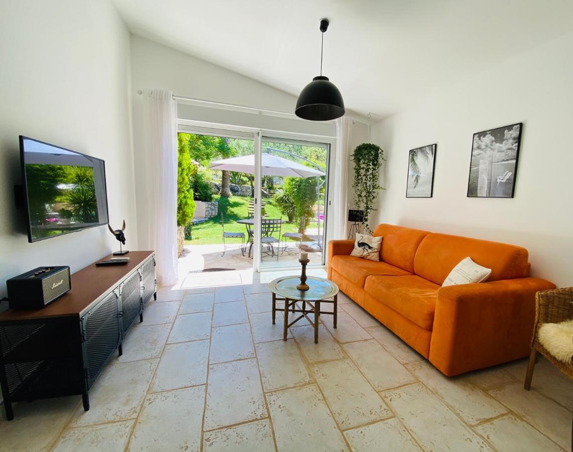 Maison De Vacances Villa Cardabella Le Tignet Kültér fotó